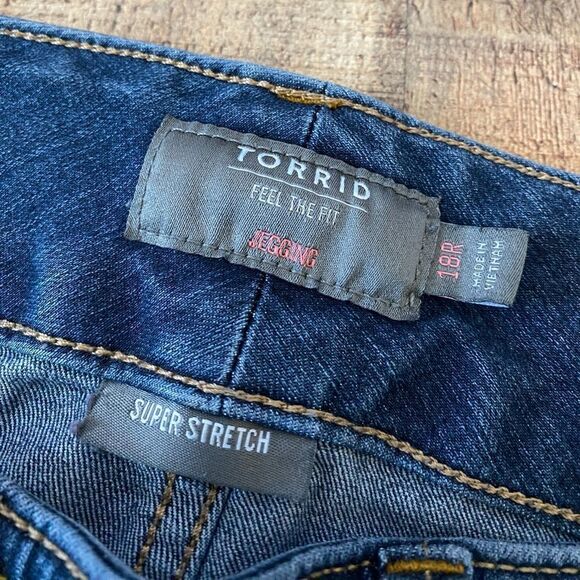 Torrid Jegging Skinny Super Soft High-Rise Jean size 18R - Picture 8 of 14